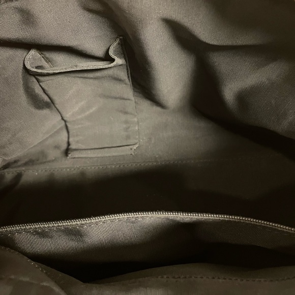 Chanel Black Wildstitch Quilted Shoulder Bag with COA - Picture 12 of 16